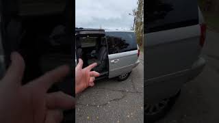 Chrysler Voyager Краткий обзор [upl. by Ahsinyt34]