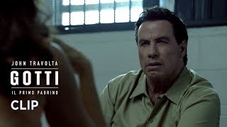 Gotti  Il primo padrino John Travolta  Scena in italiano quotNon ti vesti come un poliziottoquot [upl. by Enyaht]