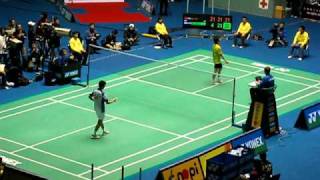 Korea Badminton Open 2008  Lin Dan vs Lee Hyunilsquabble [upl. by Navannod]