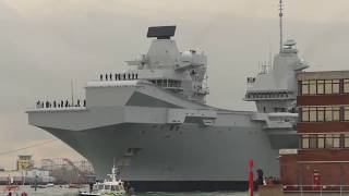 HMS Queen Elizabeth arriving in Portsmouth harbour for the first time  16th August 2017 [upl. by Ramak364]