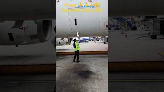 Airbus A320 aircraft Cargo door closingshortsvideoyoutubeshortsaeroplanevlogbindasskeerti [upl. by Kepner]