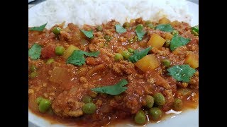 Indiase Lamsgehakt Curry Keema Recept [upl. by Ailesor]