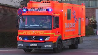 SEGTaucher im Einsatz FEUERWEHR HAMBURG  Einsatzfahrten bei der feuerwache HamburgBillstedt [upl. by Bucella]