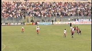 CROTONE BENEVENTO 3 a 1 semifinale play off del 6 giugno 2004 [upl. by Alleroif]