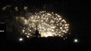 Neil DiamondSweet Caroline  Boston Pops Fireworks Spectacular 2009 [upl. by Mallon798]