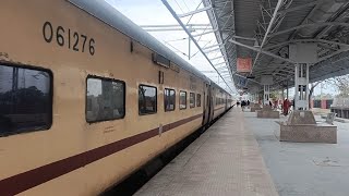 Jaipur to Pindwara train journey Aravali express [upl. by Pinsky]