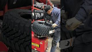 Instalando una 33x1250r20 Toyo open country MT reyestireshop [upl. by Tia]