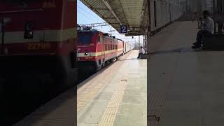 India famous train janshatabdi express mumbai jalna panchvati express pasing through khadavli short [upl. by Yesima278]