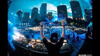 Eric Prydz  2Night LIVE  UMF 2013 [upl. by Aztinay]