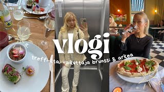 VLOGI  treffiilta vaikuttaja brunssi amp arkea [upl. by Koah]