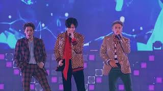 SHINee  Replay SWC5 [upl. by Stavros156]