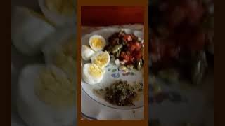 ensalada de nopales con huevo [upl. by Nesyrb]