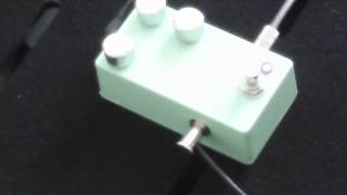 Supreaux Pedal Demo by PedalMonsters  SuproValco Amp Pedal [upl. by Fowler]