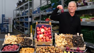 Gert Jans keuze met wilde bospaddenstoelen herfstfruit en stoofperen [upl. by Dent174]