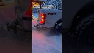 17 Powerstroke Cold Start BEST DIESEL YOU CAN BUY [upl. by Shaylyn]