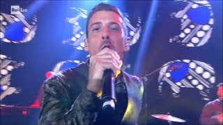 Francesco Gabbani presenta il singolo quotPachidermi e Pappagalliquot  Che tempo che fa 24092017 [upl. by Chappell]