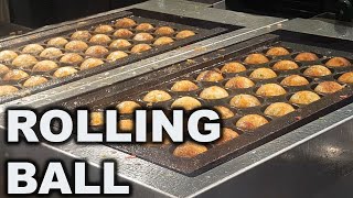 Japanese Street Food  Automatic Takoyaki Ball Machine with Octopus  章魚燒機 [upl. by Ardis]