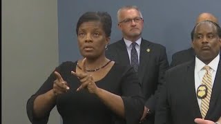 Tampa Police Spokesperson on Fake Sign Language Interpreter ‘I Let Her In’ [upl. by Felipa]