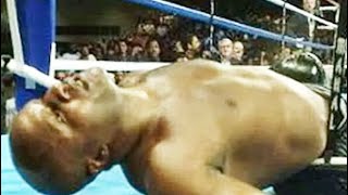 KNOCKOUT  Michael Moorer vs David Tua [upl. by Ralli473]