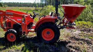 Kubota L2501 and Tarter Spreader [upl. by Armelda948]