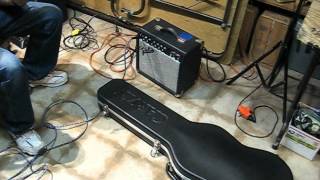 Fender Frontman 15G Amp sound checkAVI [upl. by Ecnaled]