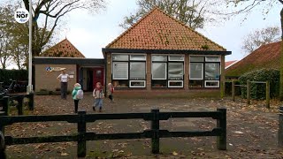 Zorgen over toekomst basisschool Ballum quotDan vergrijst het dorpquot [upl. by Ayotnom861]