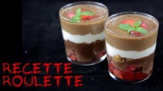 Recette  Verrine de fruits aux trois chocolats [upl. by Firooc]