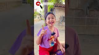 Makan jagung goreng shortvideo ngeshortsdulu sambilcuan [upl. by Karlow637]