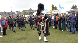 Drum Major leads Gordon Highlanders Drums amp Pipes playing Cabar Feidh to 2023 Aboyne Highland Games [upl. by Retse]