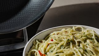 FABINI amp Těhotnej kuchař Spaghetti aglio olio e peperoncino [upl. by Isabea]