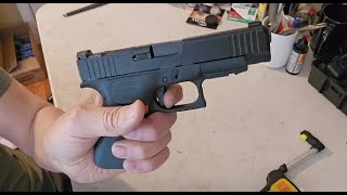 Why Glock48 is better EDC than Glock19 Johnny Glock trigger and shield 15rd magazine review [upl. by Hanikahs]