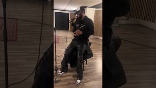 Fally Ipupa interprète 207 succès fou 🔥🔥 [upl. by Ilrac]