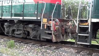 Locomotoras GP38 amp GP40 guiando al Chepe [upl. by Froh698]