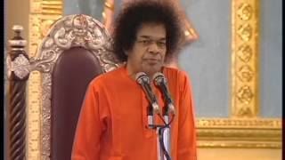 Dasara Discourse by Sri Sathya Sai Baba at Prasanthi Nilayam  Day 03 [upl. by Bena]