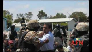 Se rebelan policías detenidos en Tijuana wwwafntijuanainfo [upl. by Notgnilra244]