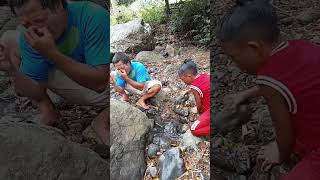 Tinabonan ng Bato funny vineschannel funnyvideo [upl. by Eceinahs443]