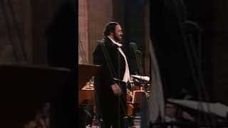 Breathtaking performance of “Torna a Surriento” by Luciano Pavarotti [upl. by Costa]