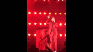 GDampTOP  ZUTTER live performance Bigbang Melbourne concert Fancam GD focus [upl. by Helve352]