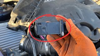 Mass Air Flow MAF sensor Chevrolet Malibu 20082012 24l Location Removal amp Installation [upl. by Ainotahs]