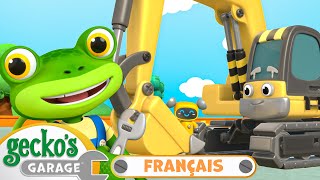 Eric le tractopelle  ｜Le Garage de Gecko｜Camions pour enfants [upl. by Kiyoshi902]