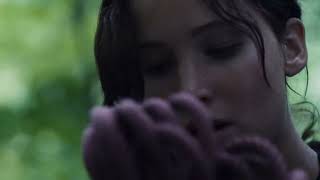 Katniss Escapes The Cornucopia Bloodbath  The Hunger Games [upl. by Alanna]