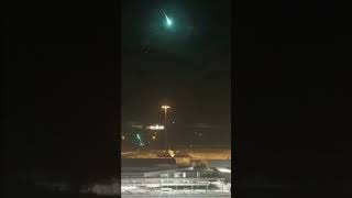 Numerous sightings of the huge meteor crashing in Queensland in a spectacular light [upl. by Constant426]