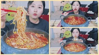 Spicy Cuttlefish Ramyun Recipe오징어짬뽕 Mukbang  KEEMI★ [upl. by Nyrual]