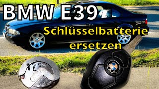 BMW E39 Schlüsselbatterie ersetzen [upl. by Zertnom]