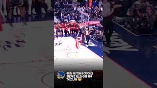 GARY PAYTON II CATCHES STEPHS ALLEYOOP FOR THE SLAM 🤝 nba nbahighlights warriors [upl. by Zigmund]