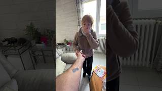 JE PRANK MA MÈRE AVEC UN FAUX TATOUAGE 🤮  il est horrible  arnopadawan prank humour tattoo [upl. by Laurentium20]