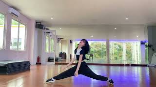 Hybe x Geffen Audition Freestyle danceAdinda Nadia [upl. by Aneekahs]