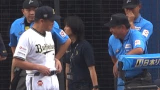 中嶋監督、試合前に眞鍋審判と談笑する。オリックスハイライト 2024年７月13日 [upl. by Holle636]