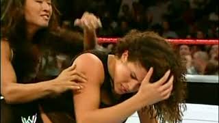 092604 HEAT  Nidia vs Gail Kim [upl. by Ainola65]