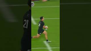 Amazing try from Kini Naholo allblacks rugby [upl. by Eirotal]